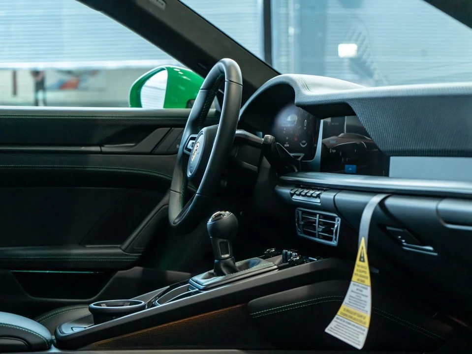 2026 Porsche 911 - Image 29 of 31