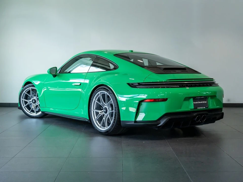 2026 Porsche 911 - Image 4 of 31