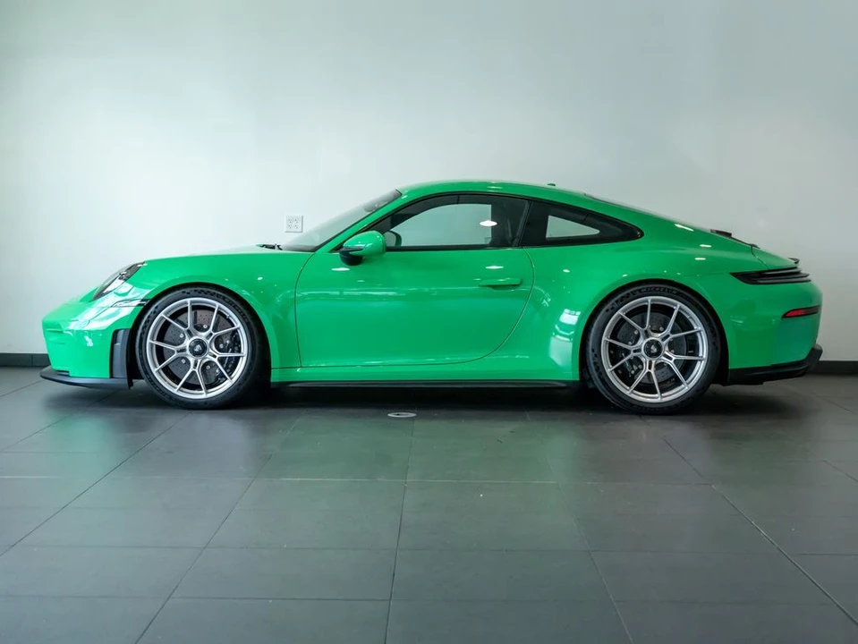2026 Porsche 911 - Image 3 of 31