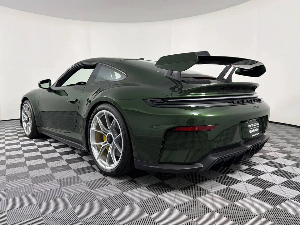 2026 Porsche 992 GT3 - Image 3 of 5