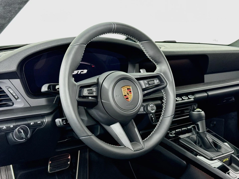 2026 Porsche 992 GT3 - Image 15 of 31