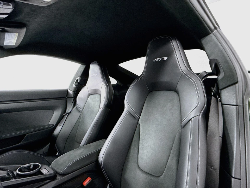 2026 Porsche 992 GT3 - Image 7 of 31