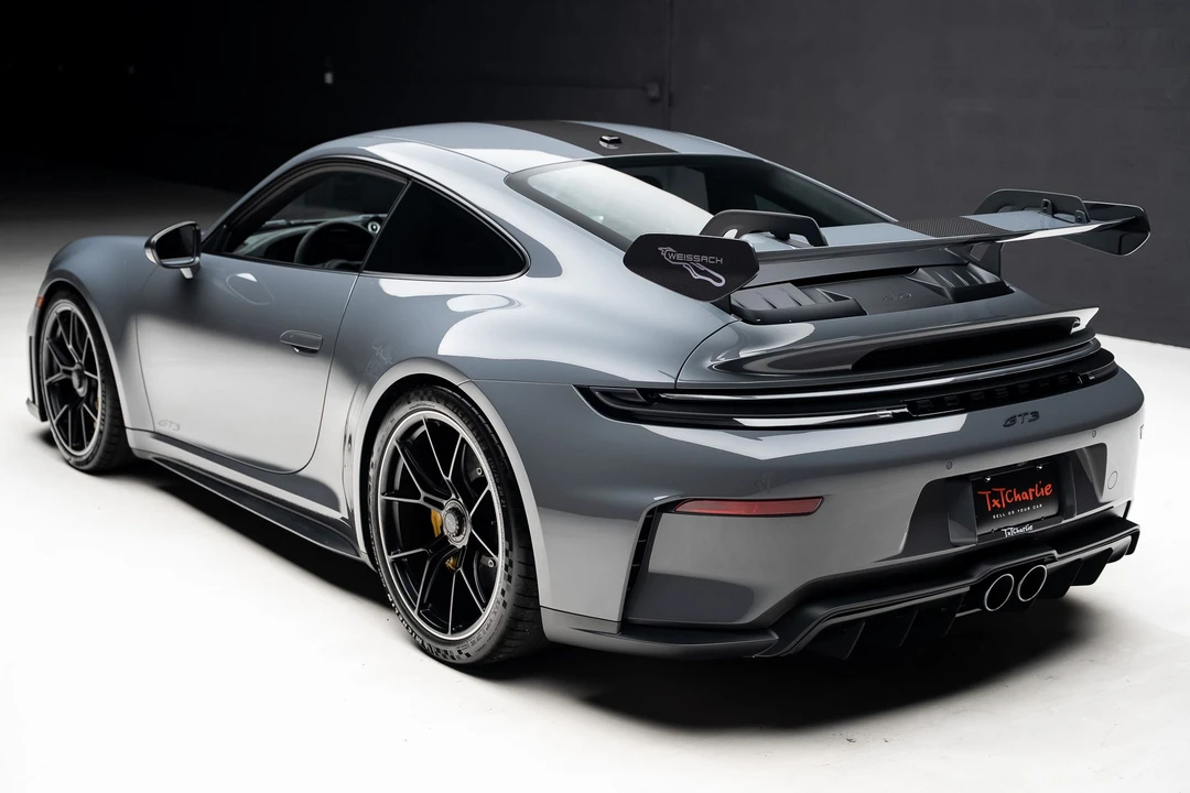 2026 Porsche 992 GT3 - Image 26 of 31