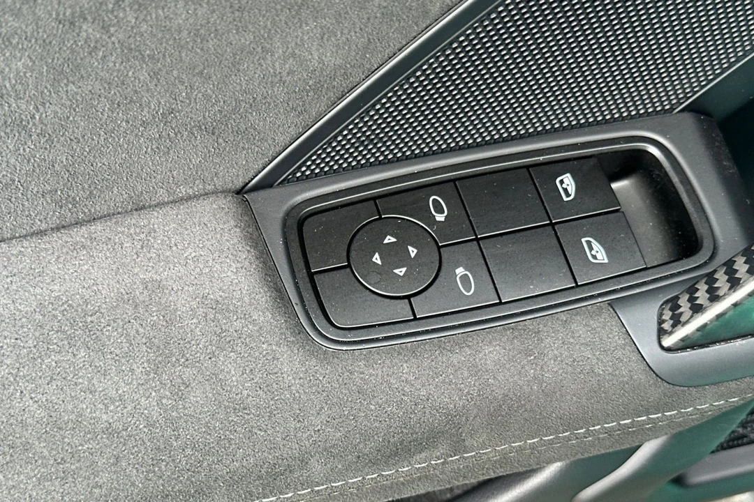 2026 Porsche 992 GT3 - Image 13 of 31