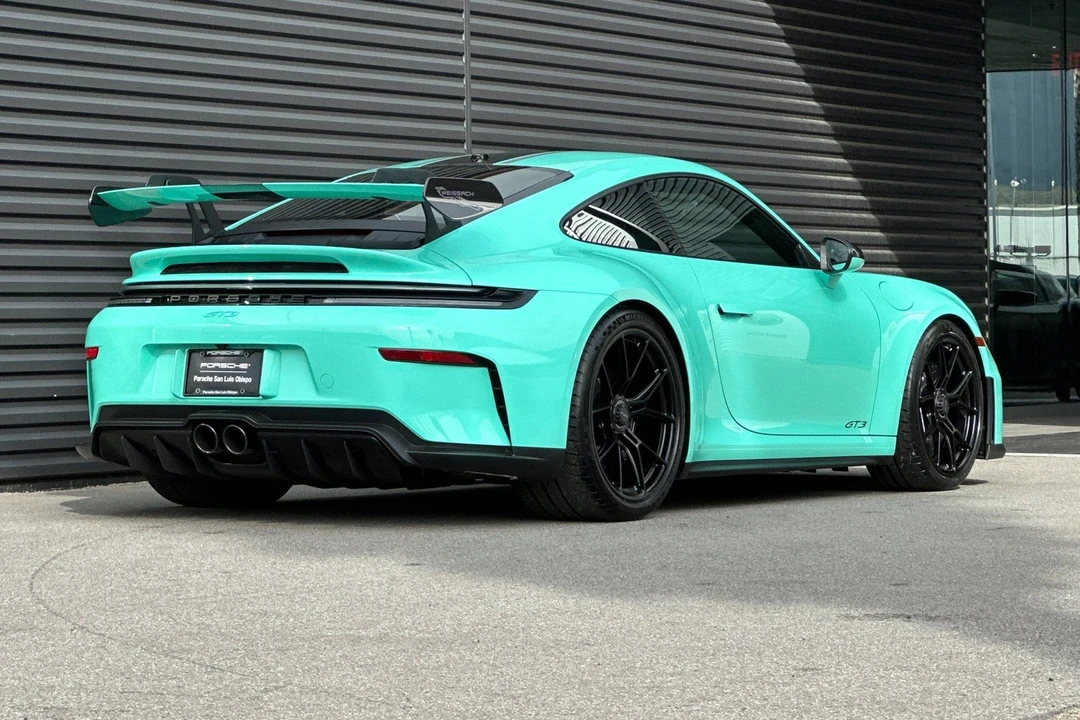 2026 Porsche 992 GT3 - Image 8 of 31