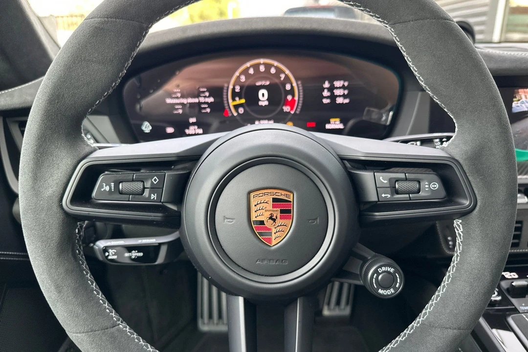 2026 Porsche 992 GT3 - Image 28 of 31