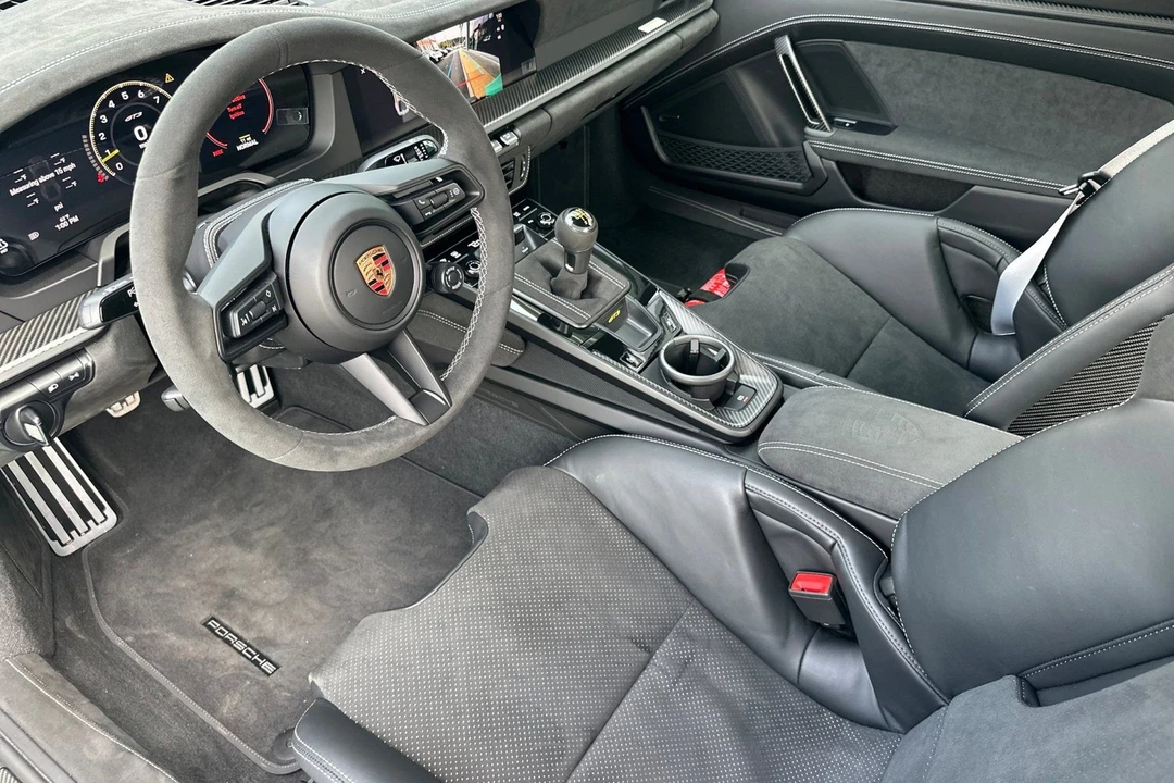 2026 Porsche 992 GT3 - Image 4 of 31