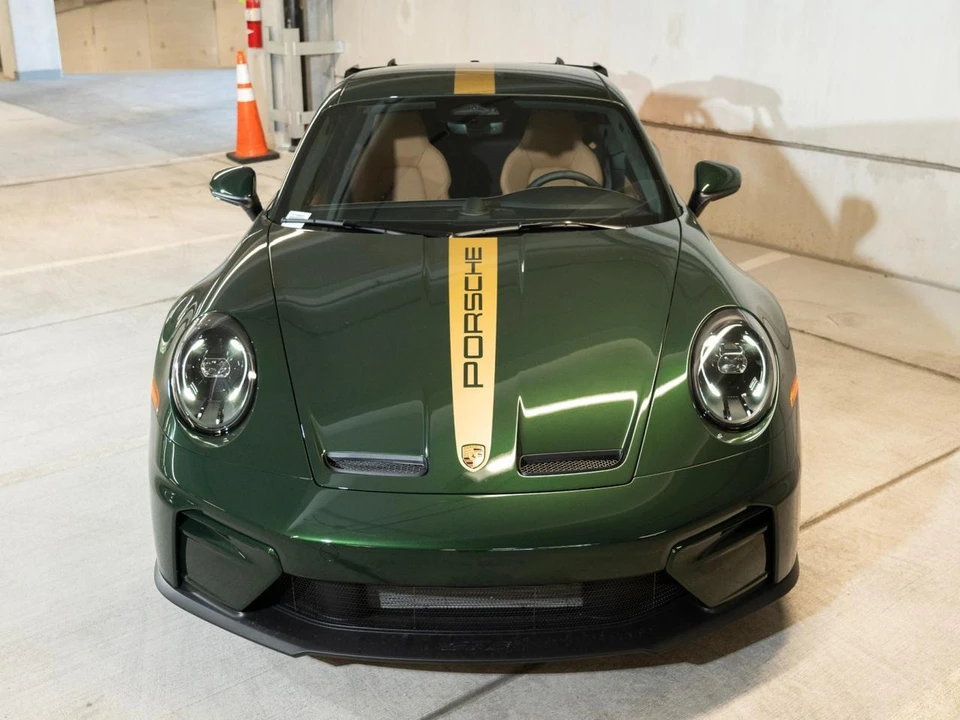 2026 Porsche 992 GT3 - Image 7 of 29