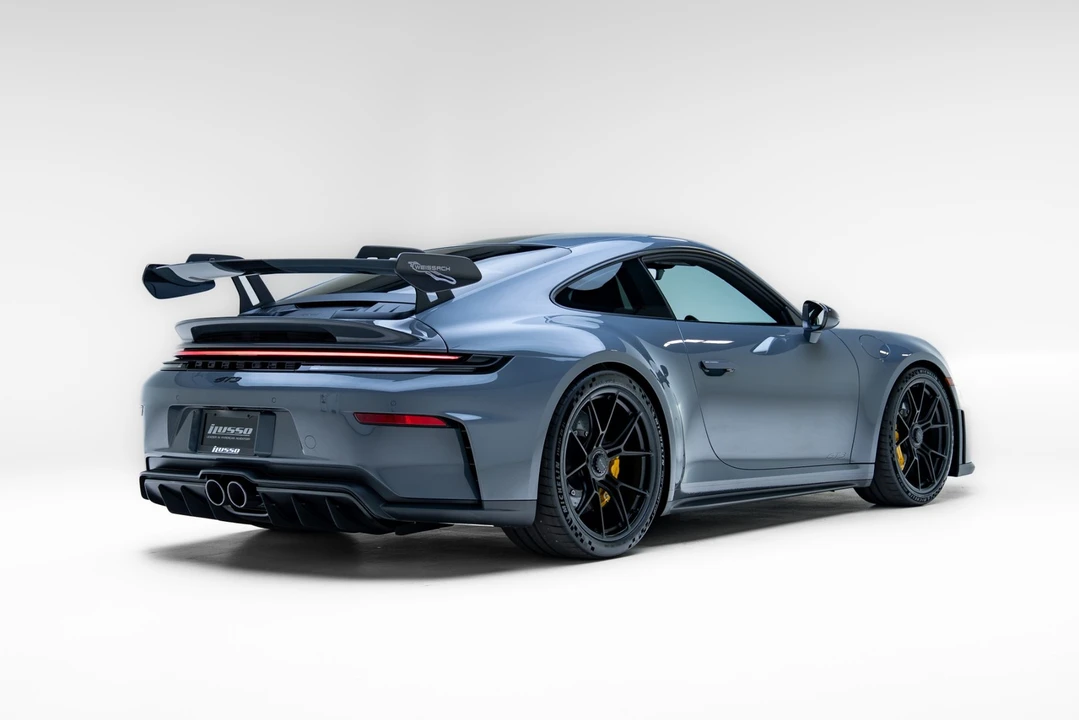 2026 Porsche 992 GT3 - Image 27 of 31