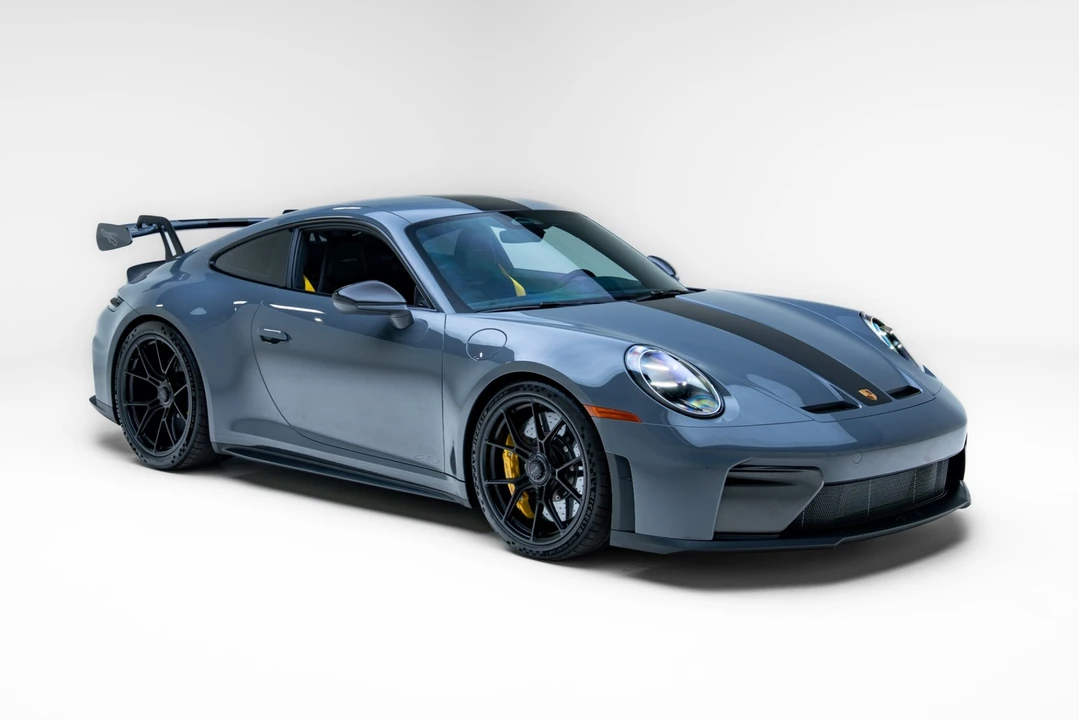 2026 Porsche 992 GT3 - Image 9 of 31