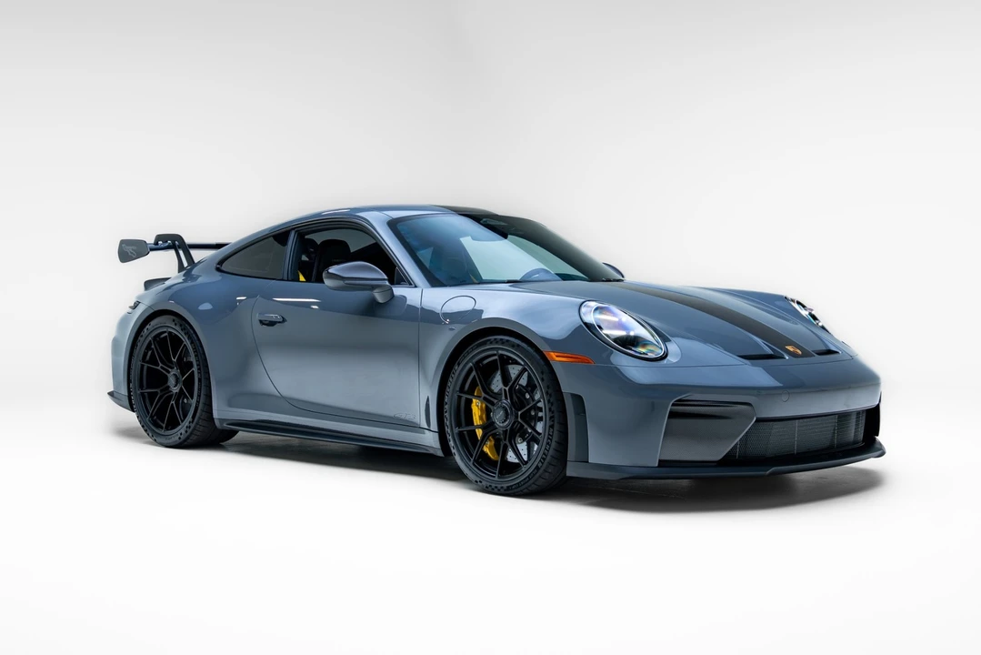 2026 Porsche 992 GT3 - Image 8 of 31
