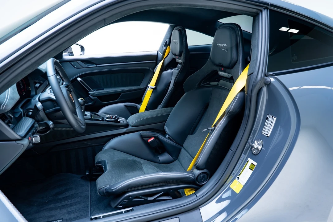 2026 Porsche 992 GT3 - Image 17 of 31