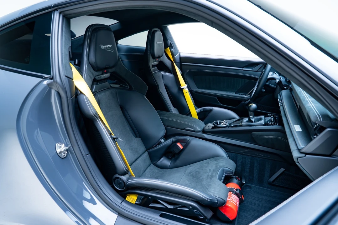 2026 Porsche 992 GT3 - Image 18 of 31
