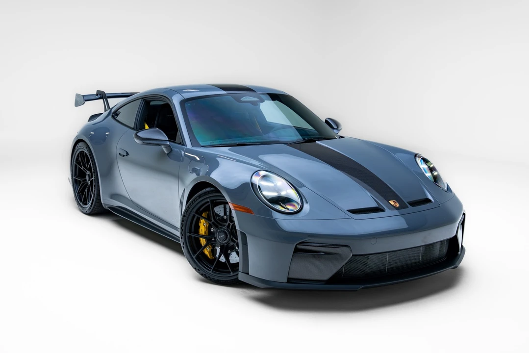 2026 Porsche 992 GT3 - Image 25 of 31