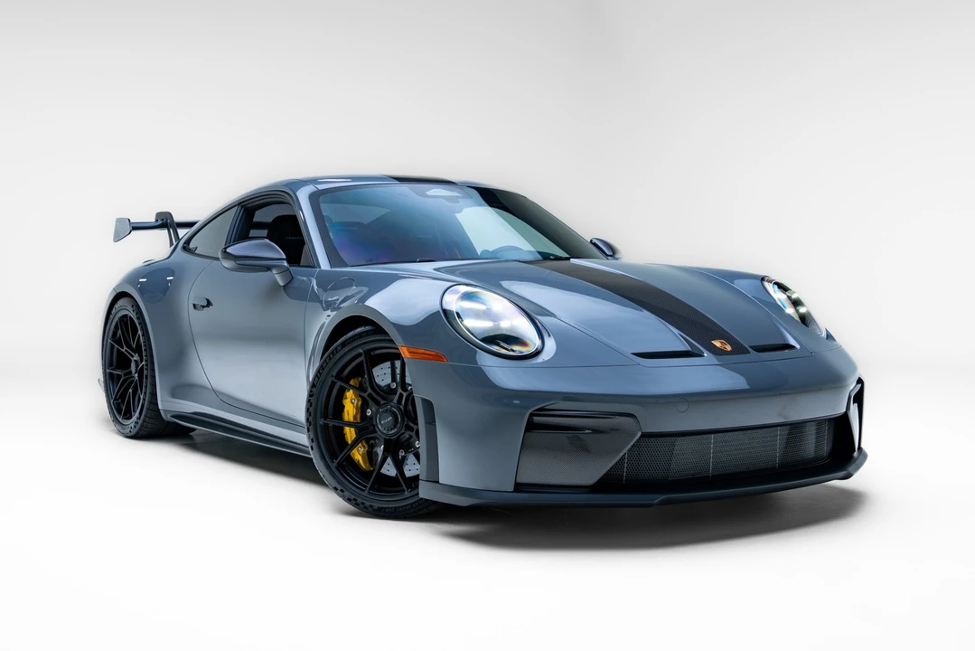 2026 Porsche 992 GT3 - Image 24 of 31