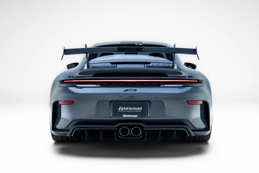 2026 Porsche 992 GT3 - Image 5 of 31