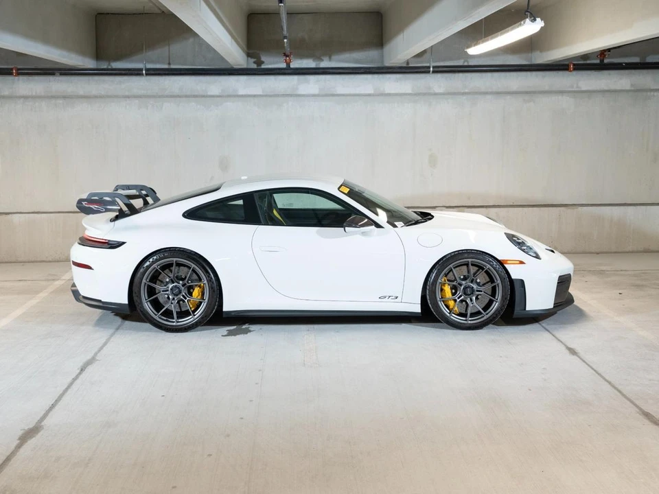 2026 Porsche 992 GT3 - Image 9 of 31