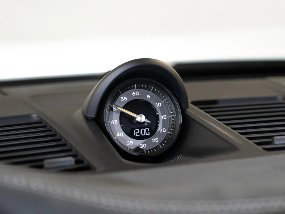 2026 Porsche 992 GT3 - Image 27 of 31