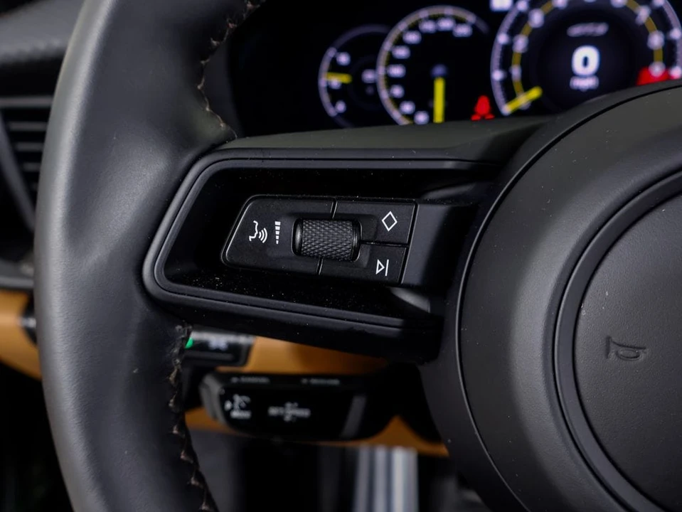 2026 Porsche 992 GT3 - Image 25 of 31