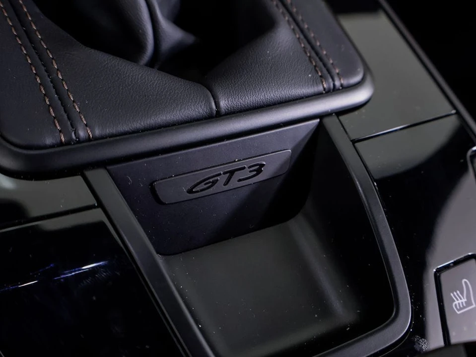2026 Porsche 992 GT3 - Image 21 of 31