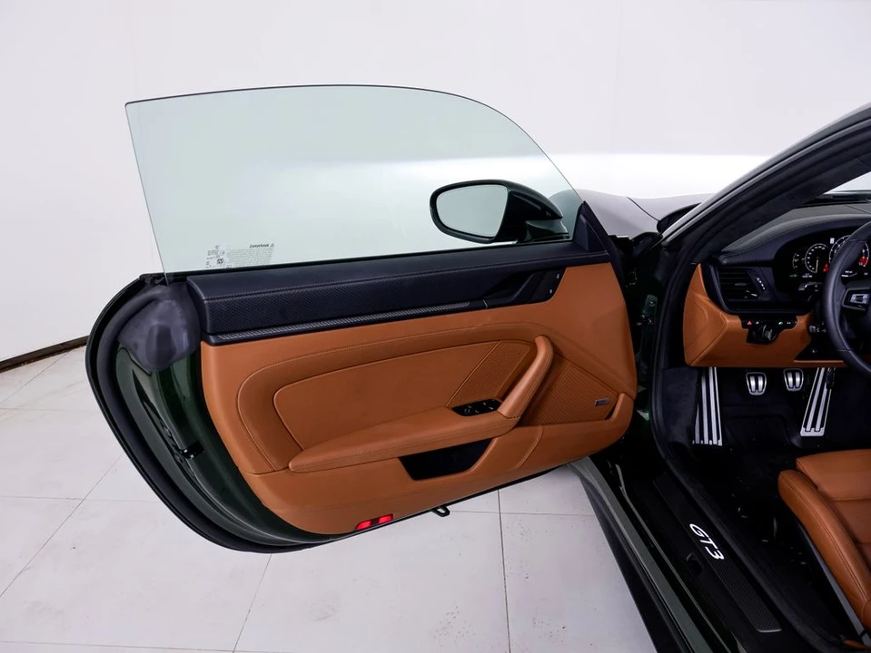 2026 Porsche 992 GT3 - Image 15 of 31