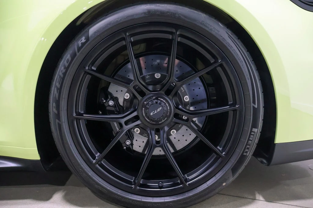 2026 Porsche 992 GT3 - Image 20 of 24