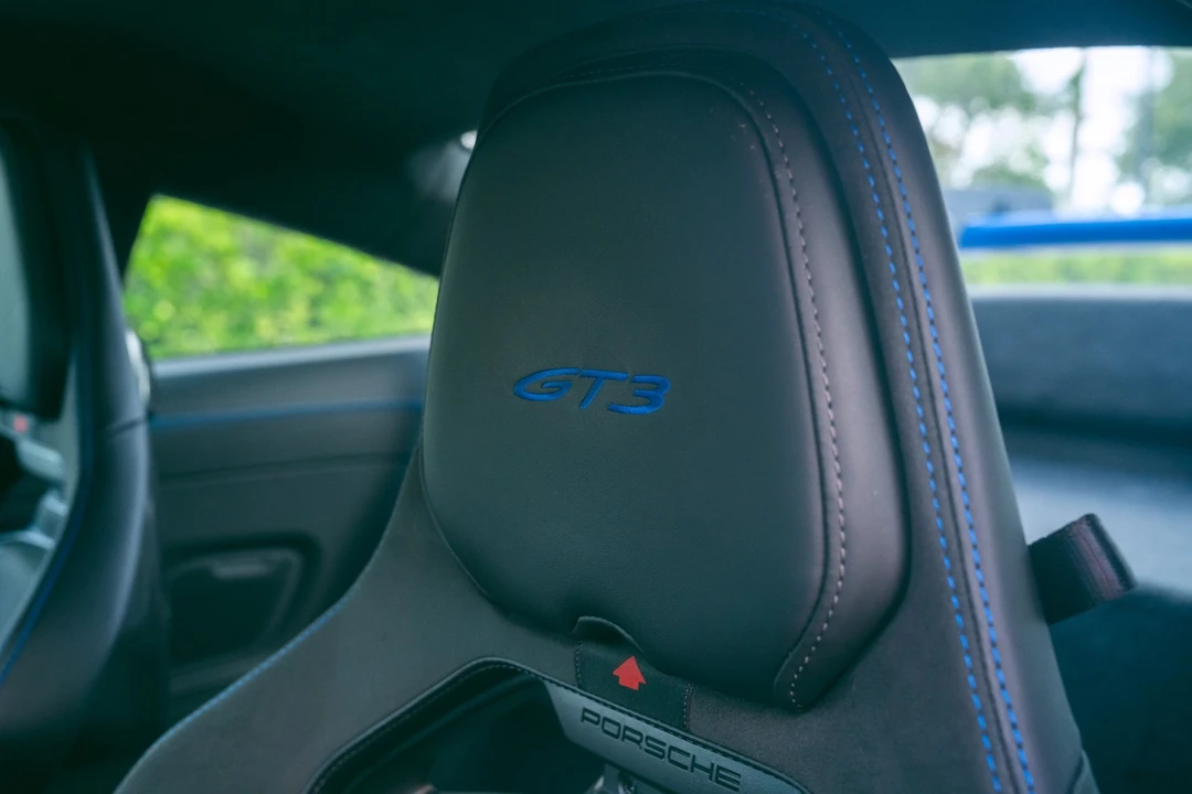 2026 Porsche - Image 28 of 31