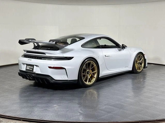 2026 Porsche 992 GT3 - Image 7 of 20