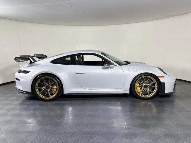 2026 Porsche 992 GT3 - Image 8 of 20