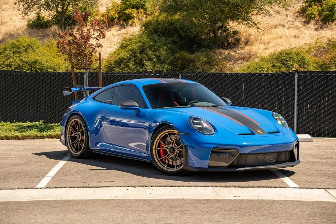 2026 Porsche 992 GT3 - Image 8 of 31