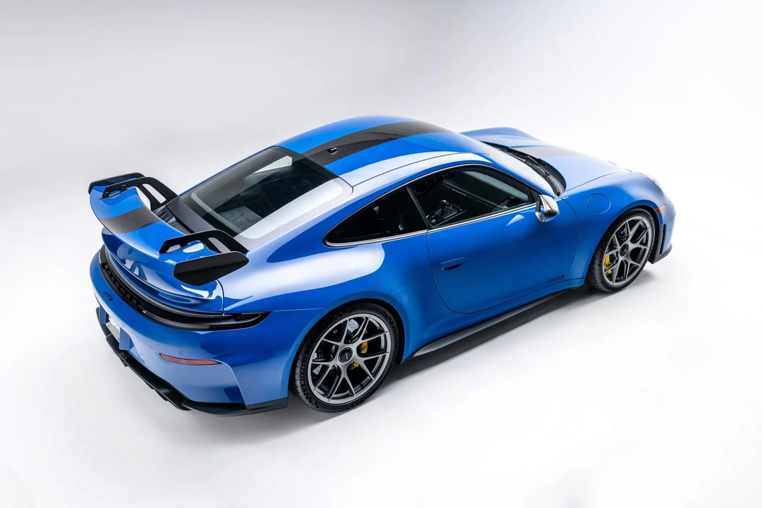 2026 Porsche 992 GT3 - Image 15 of 31