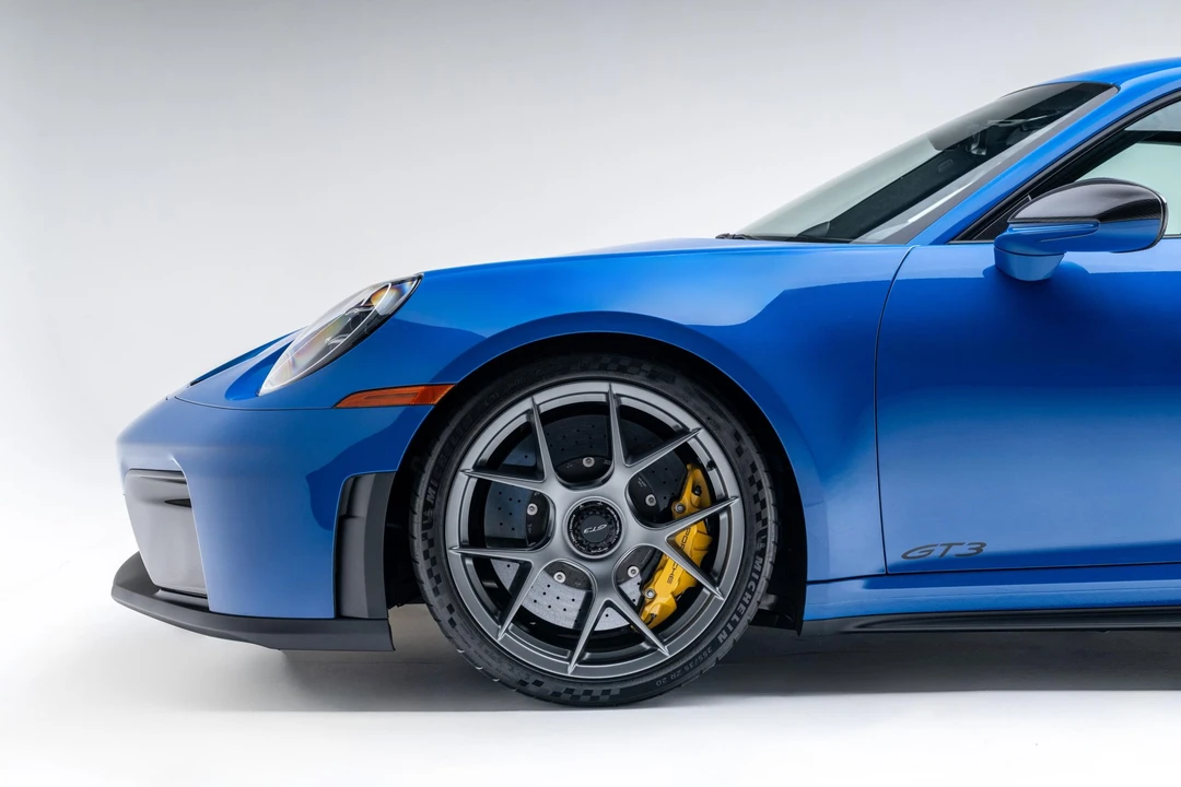 2026 Porsche 992 GT3 - Image 25 of 31