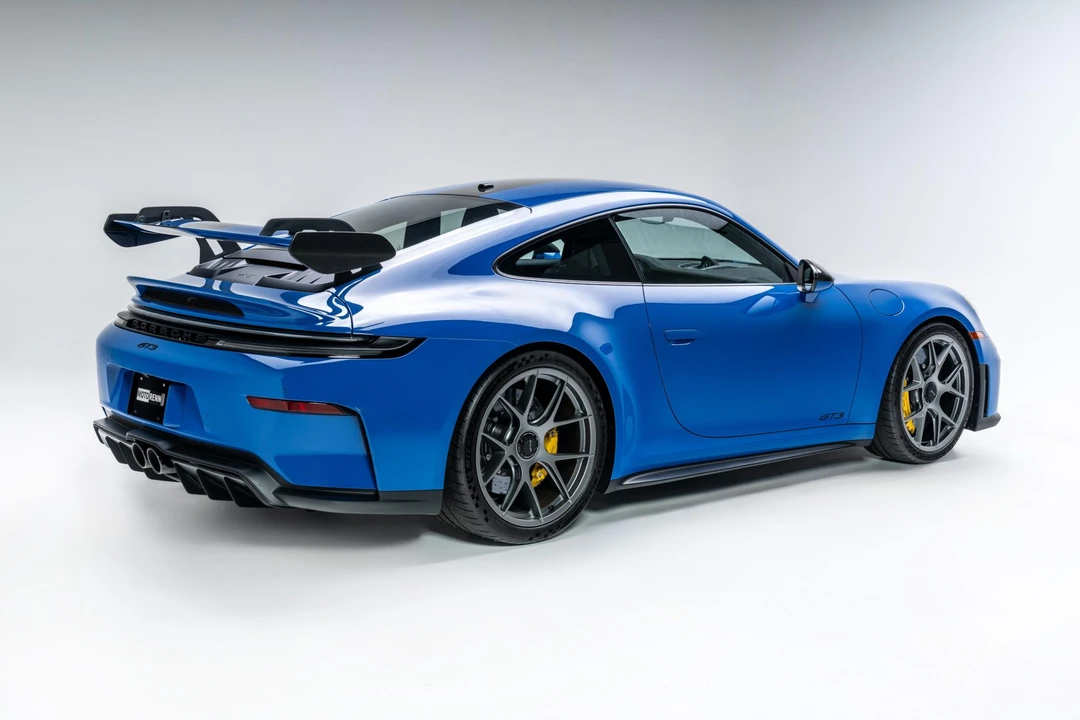 2026 Porsche 992 GT3 - Image 17 of 31