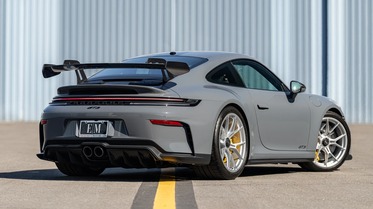 2026 Porsche 992 GT3 - Image 7 of 7