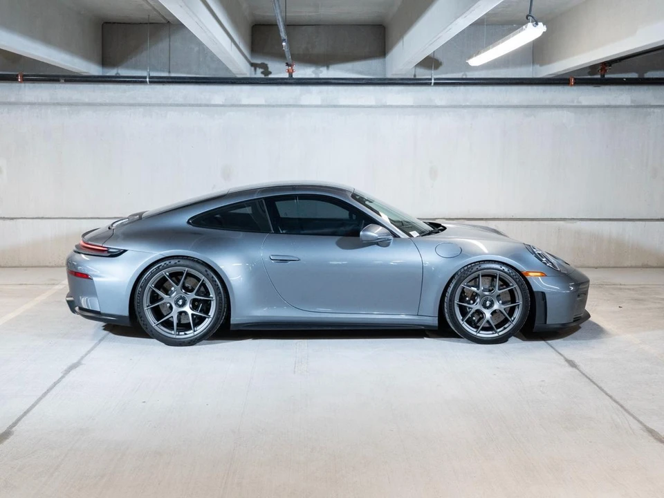 2026 Porsche 911 - Image 9 of 27