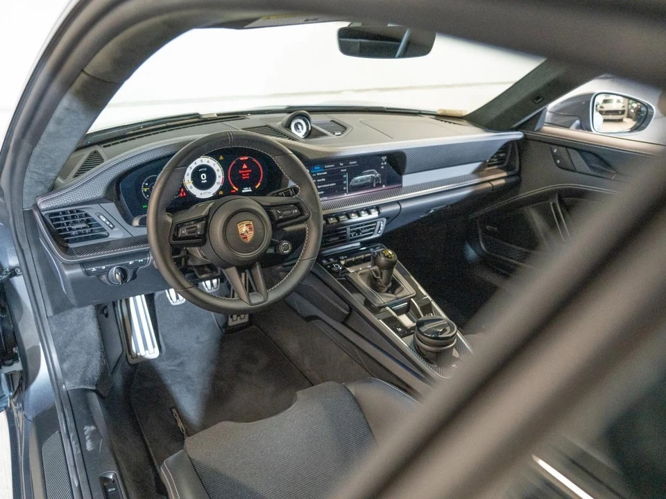 2026 Porsche 911 - Image 5 of 27