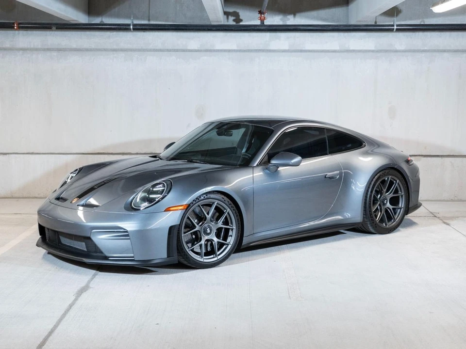 2026 Porsche 911 - Image 2 of 27