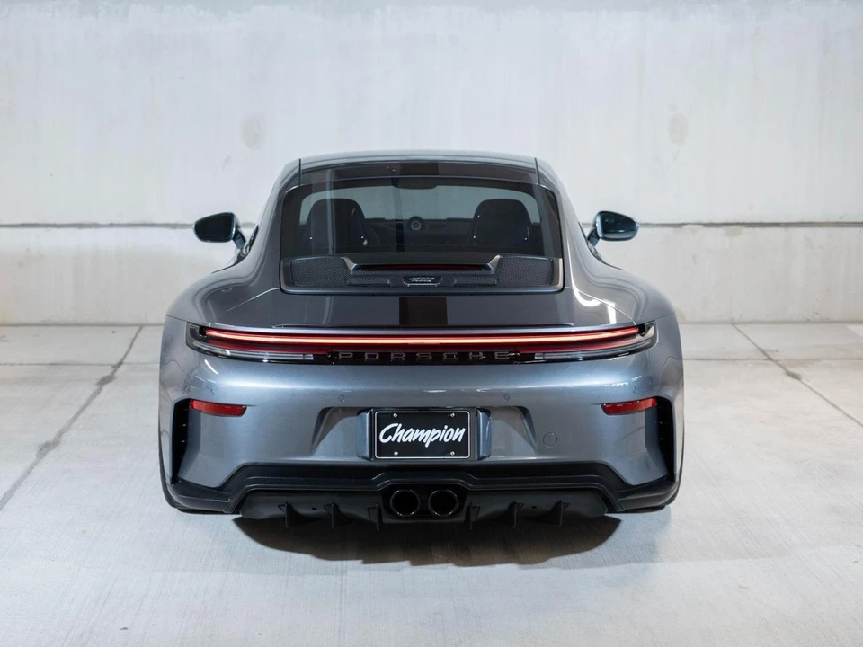 2026 Porsche 911 - Image 12 of 27