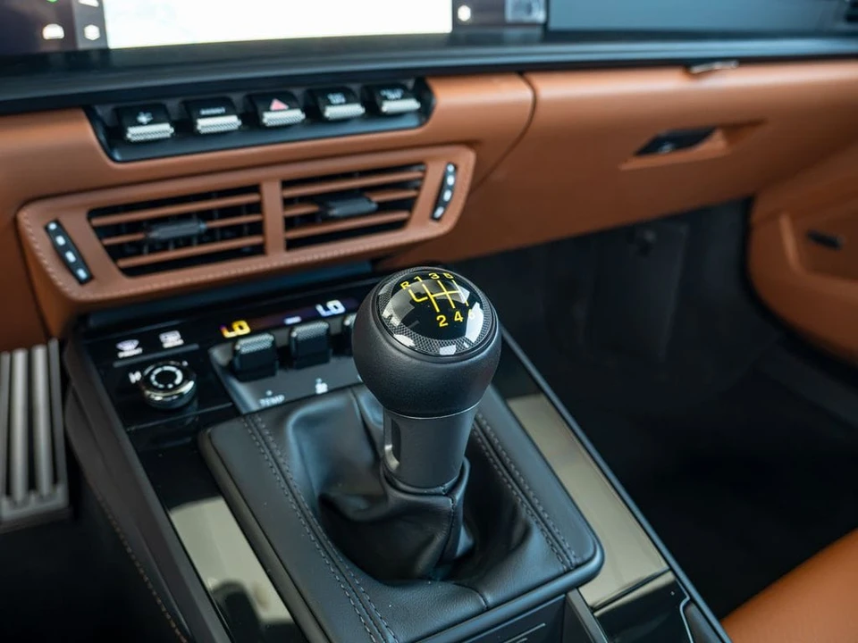2026 Porsche 992 GT3 Touring - Image 13 of 31