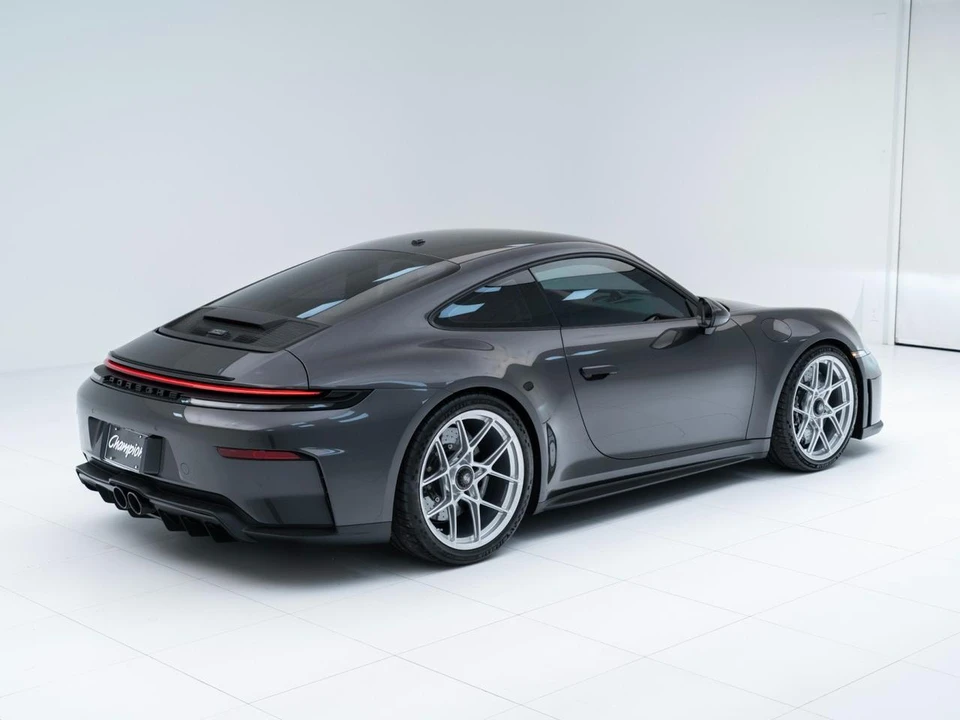 2026 Porsche 992 GT3 - Image 10 of 31