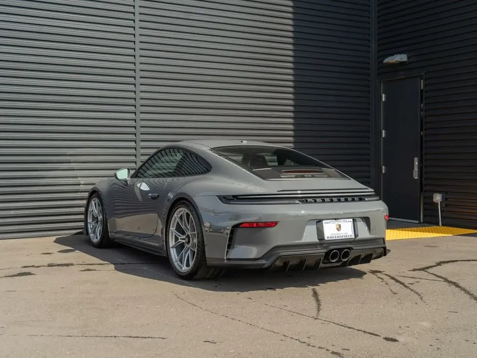 2026 Porsche 992 GT3 - Image 7 of 16