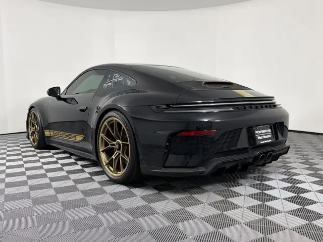 2026 Porsche 992 GT3 Touring - Image 22 of 31