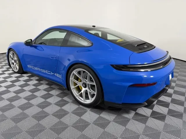 2026 Porsche 992 GT3 Touring - Image 22 of 31