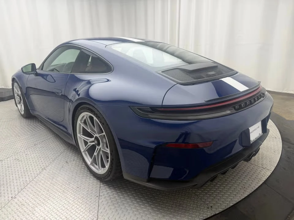 2026 Porsche 992 GT3 Touring - Image 19 of 31