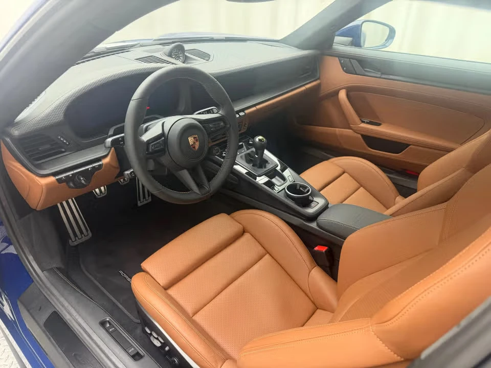 2026 Porsche 992 GT3 Touring - Image 27 of 31