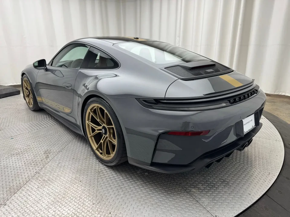 2026 Porsche 992 GT3 - Image 16 of 31