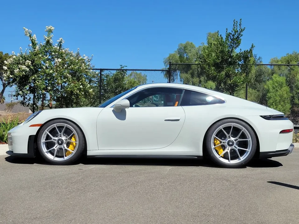 2026 Porsche 992 GT3 Touring - Image 24 of 31