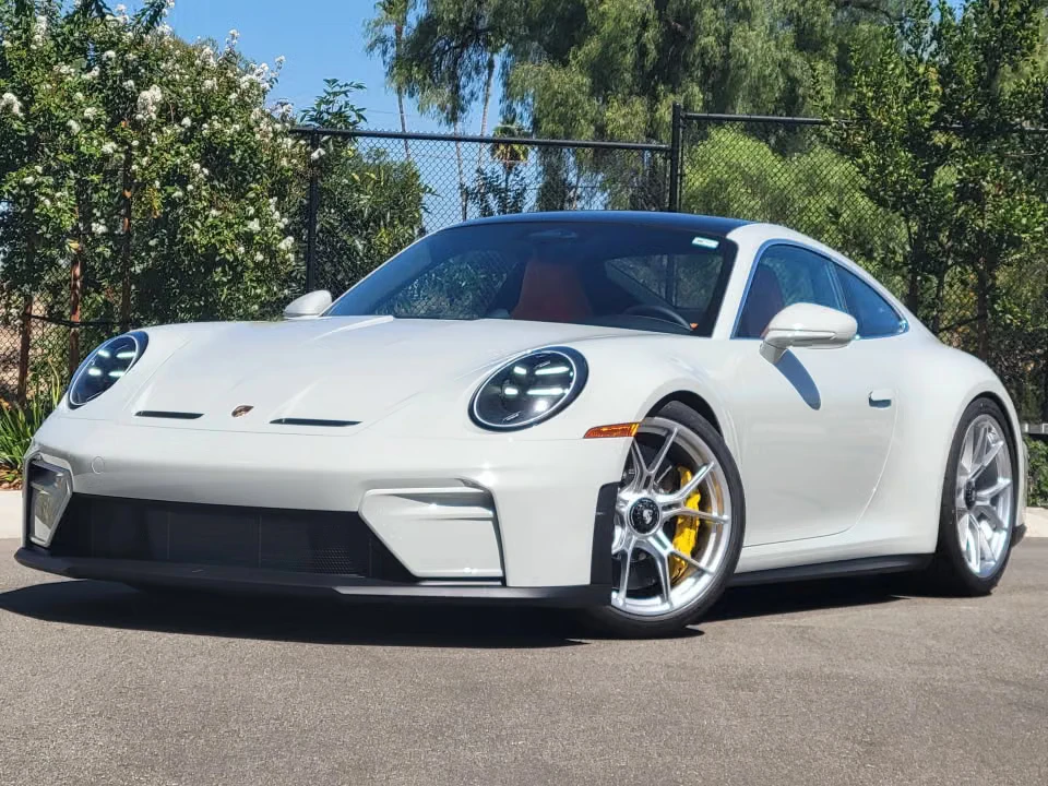 2026 Porsche 992 GT3 Touring - Image 3 of 31