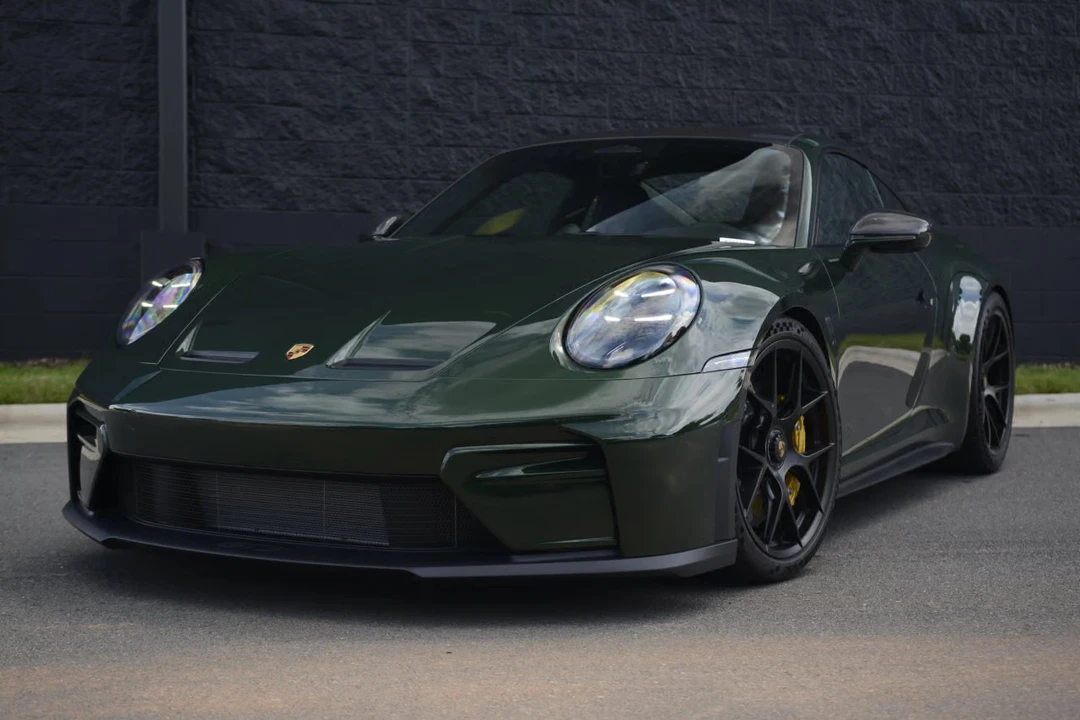 2026 Porsche 992 GT3 Touring - Image 4 of 31