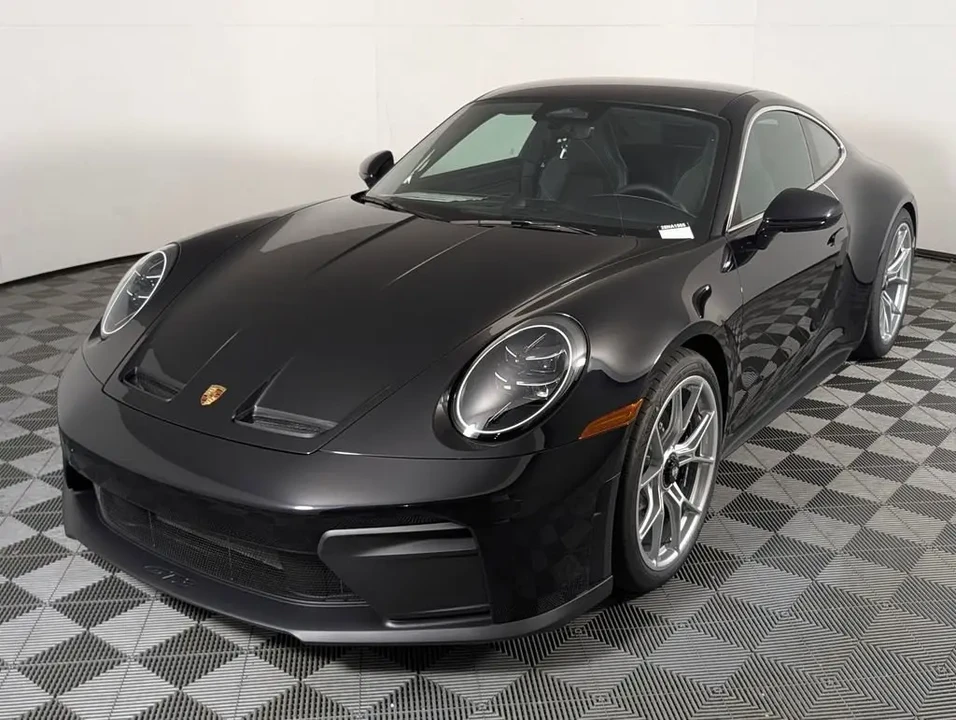 2026 Porsche 992 GT3 Touring - Image 8 of 31